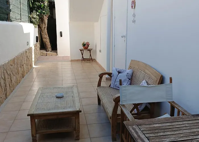 ゲストハウス Sottovento Rooms&relax