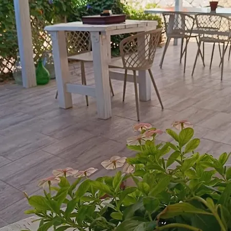 Sottovento Rooms&relax Konukevi